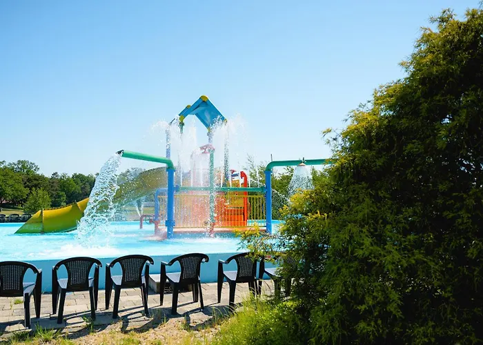 Glamping De Schatberg Campismo de Luxo Sevenum