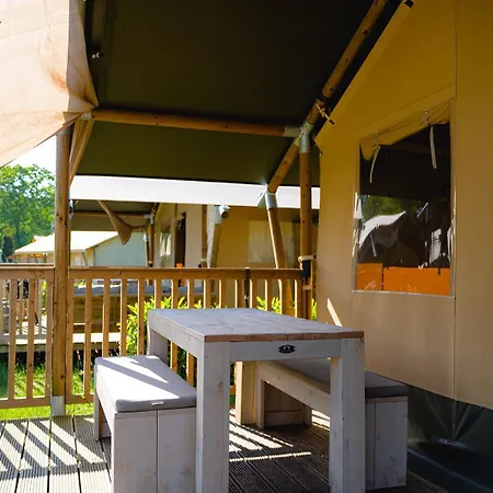 Glamping De Schatberg 럭셔리텐트 세벤눔